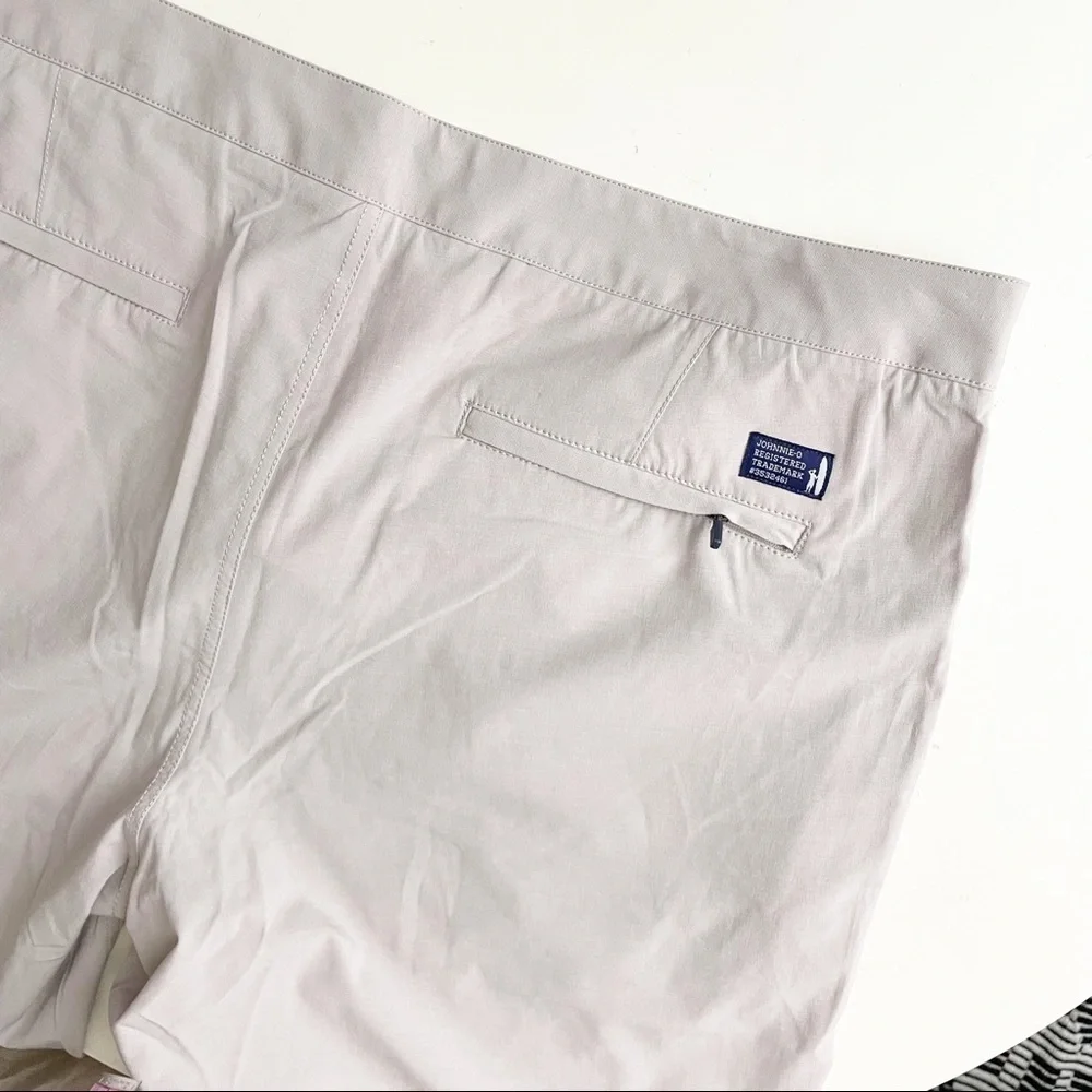 Johnnie-O Men’s 9” Dawn 2 Dusk Performance Hybrid Short Size 38